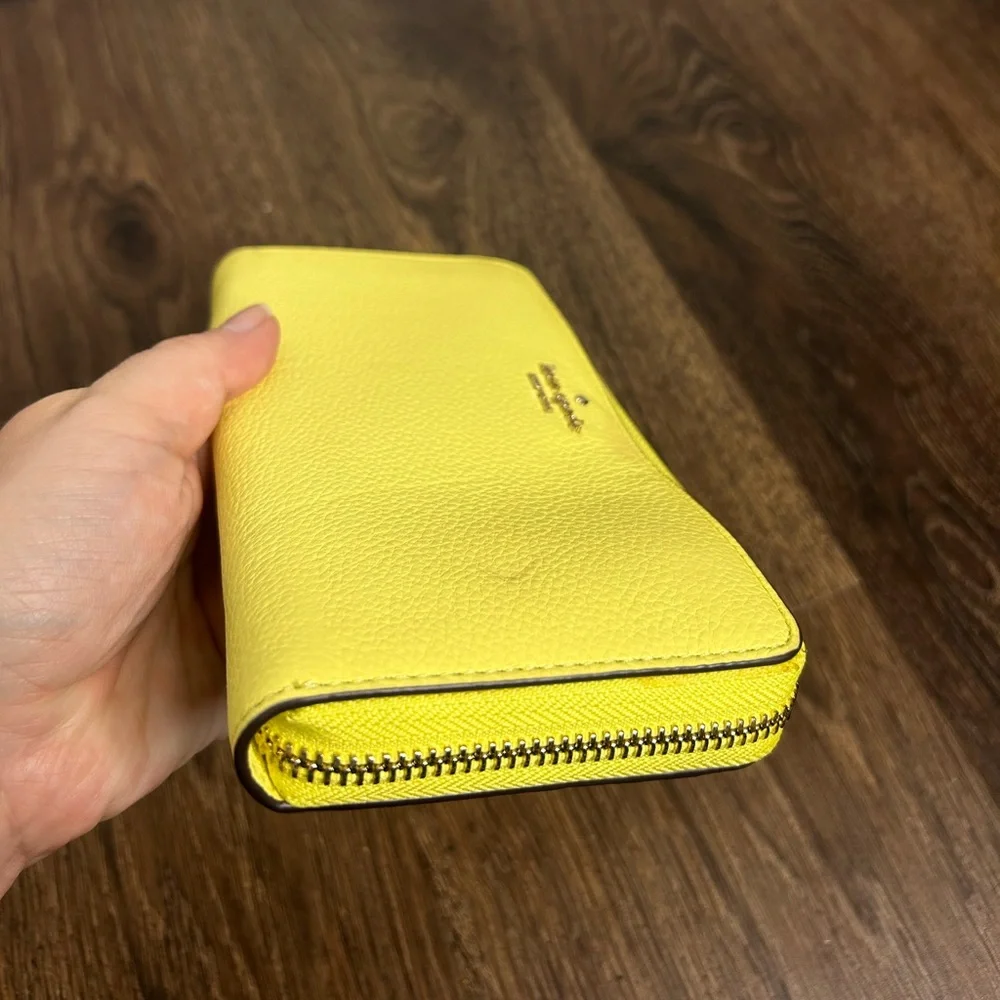 Kate Spade Accordion‎ Zip Around Leather Wallet Yellow